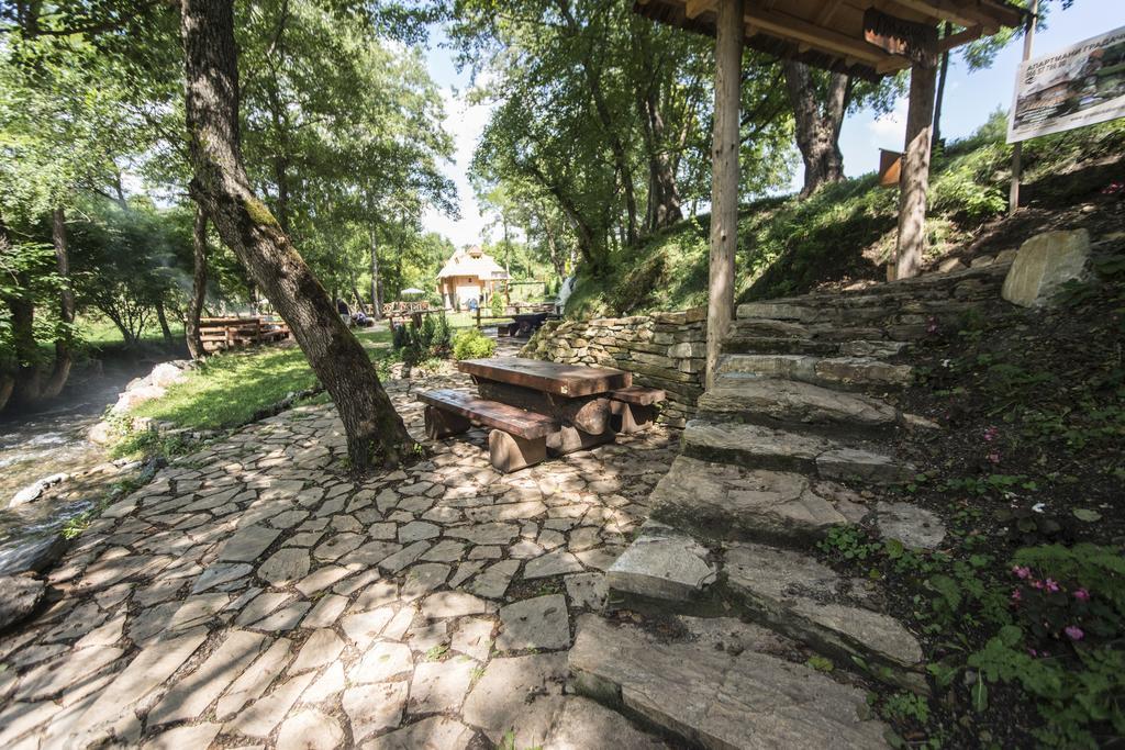 Ferienwohnung Gradacka Banja Brvnare Gradac  Exterior foto