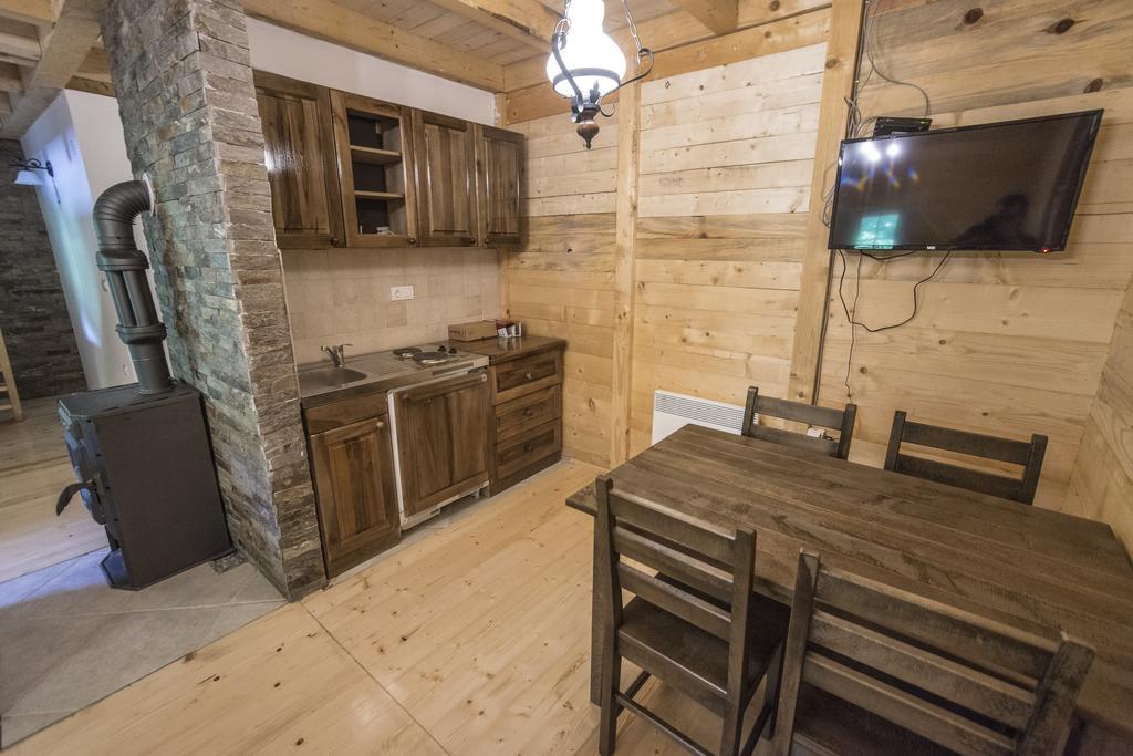 Ferienwohnung Gradacka Banja Brvnare Gradac  Exterior foto